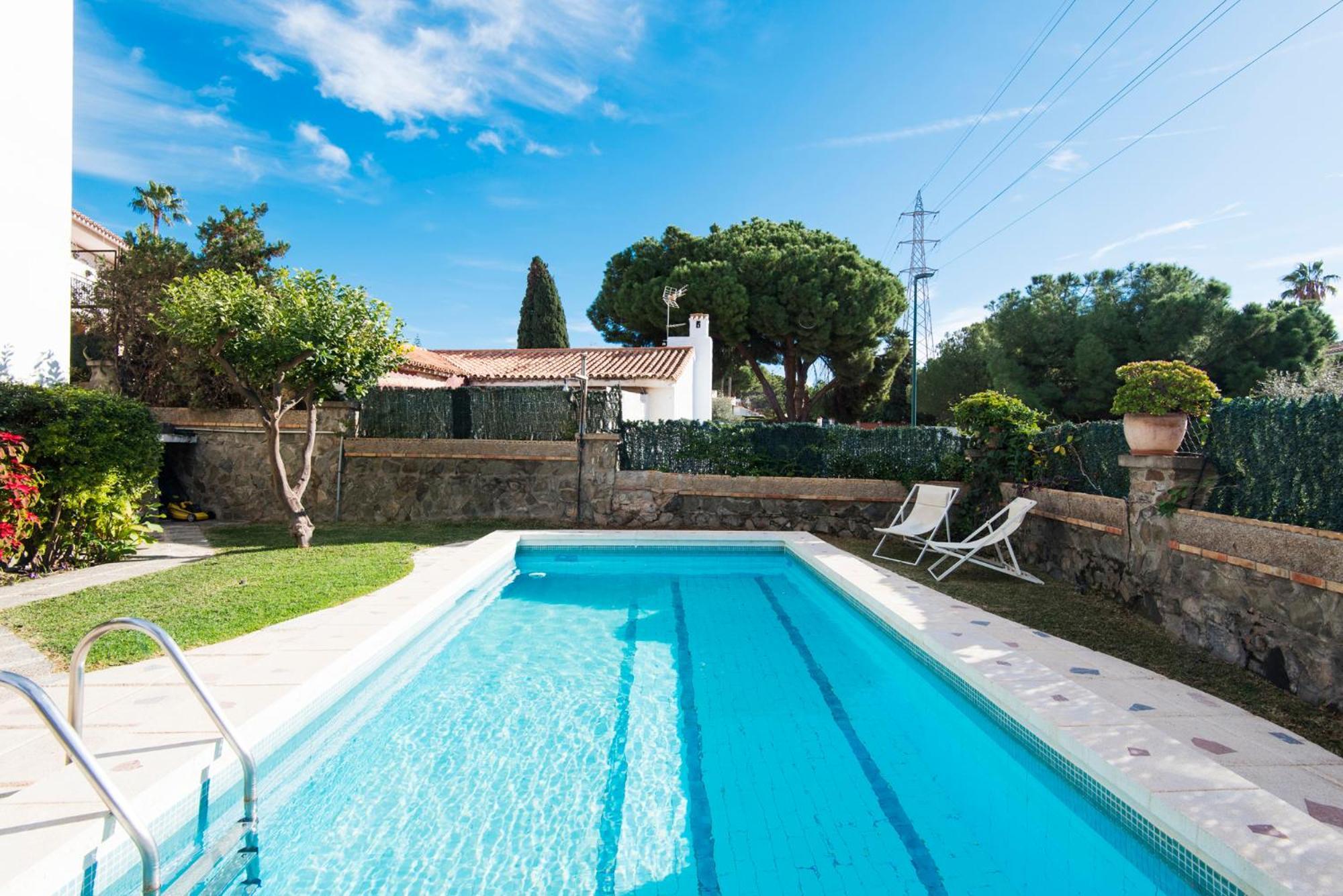 Queen Of The Ocean Villa: Stately Style House With Pool มาลากา ภายนอก รูปภาพ